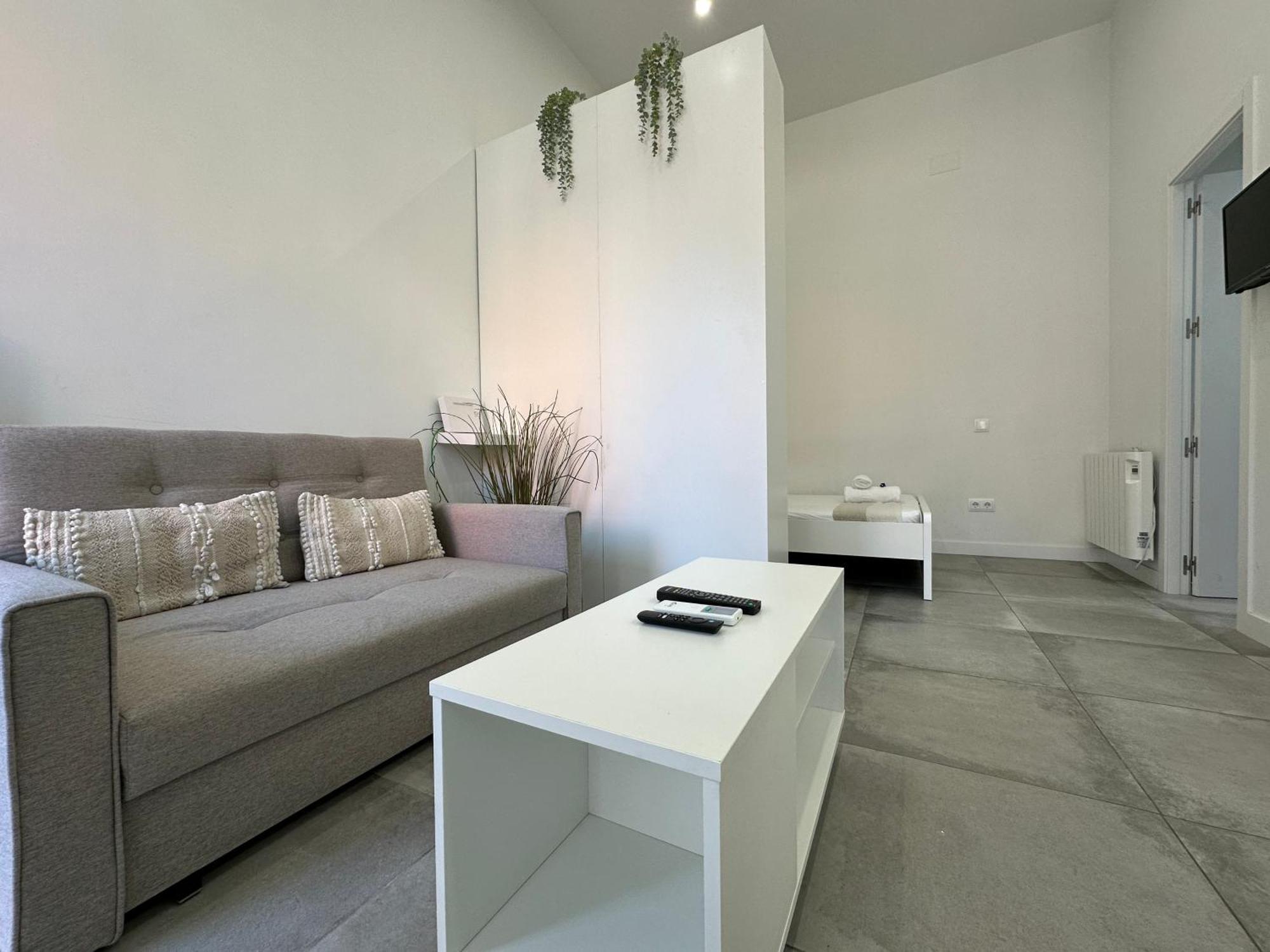 Apartament Andres Tamayo Av America Madryt