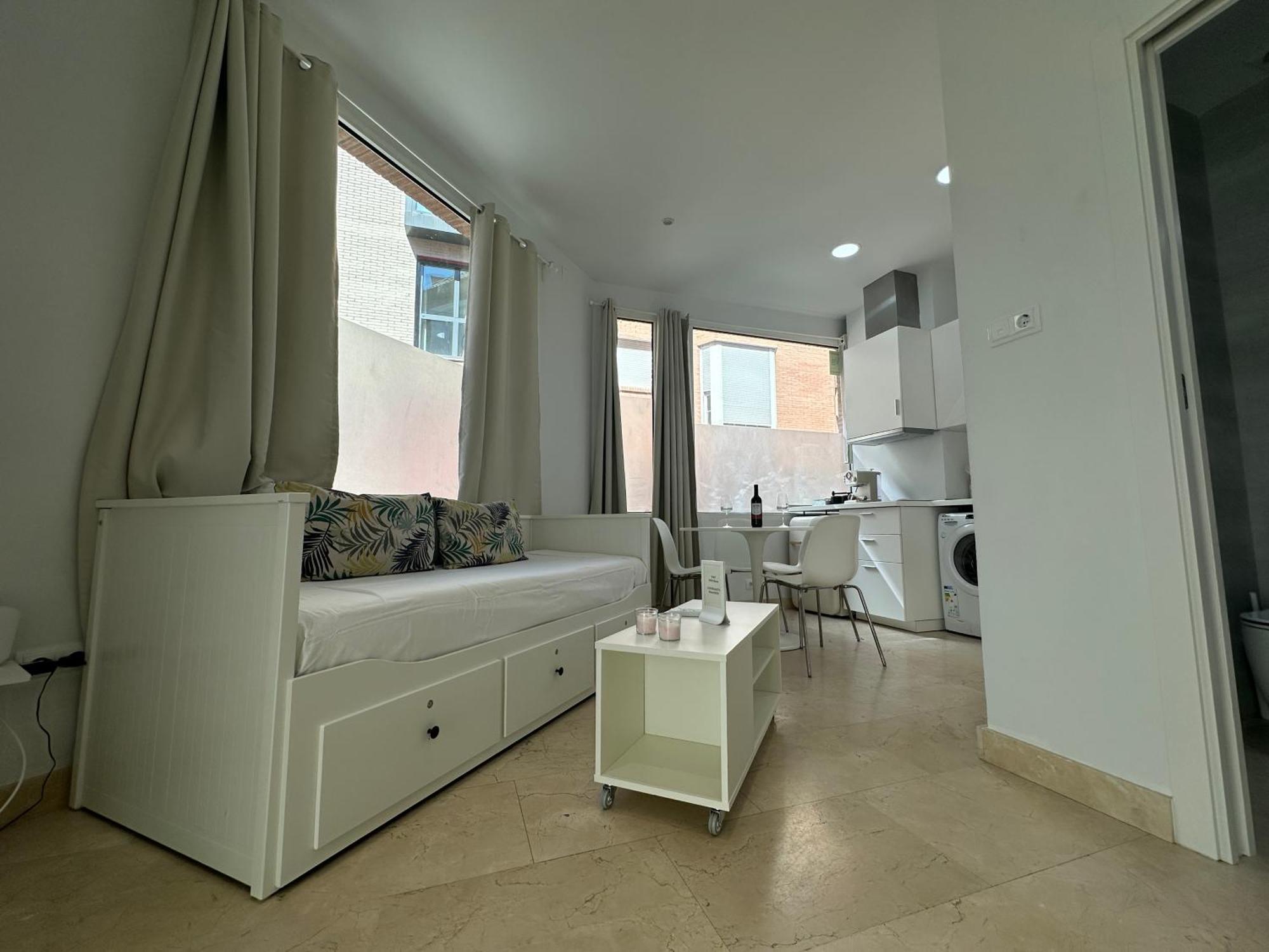 Andres Tamayo Av America Apartament