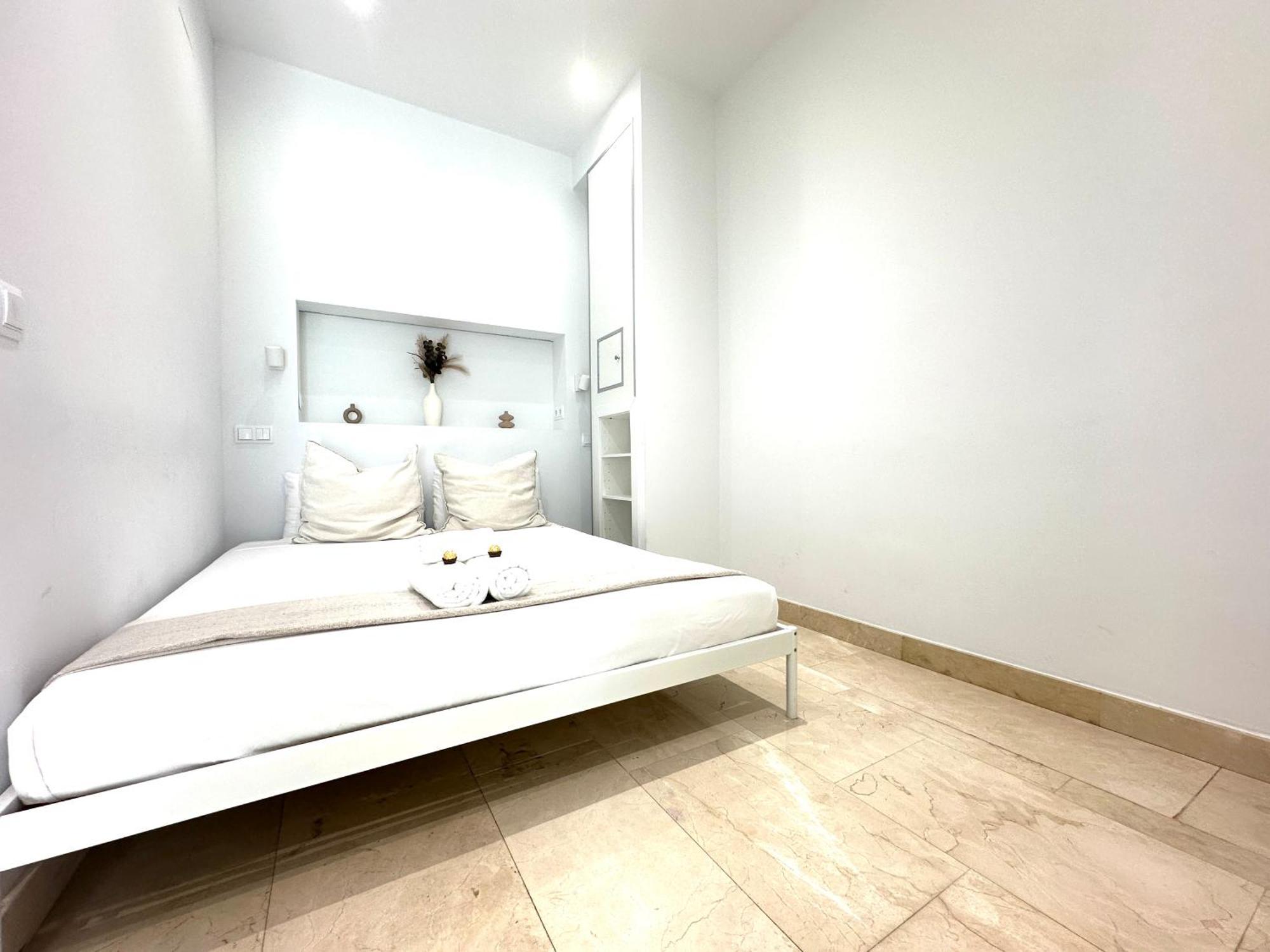 Andres Tamayo Av America Appartement Madrid