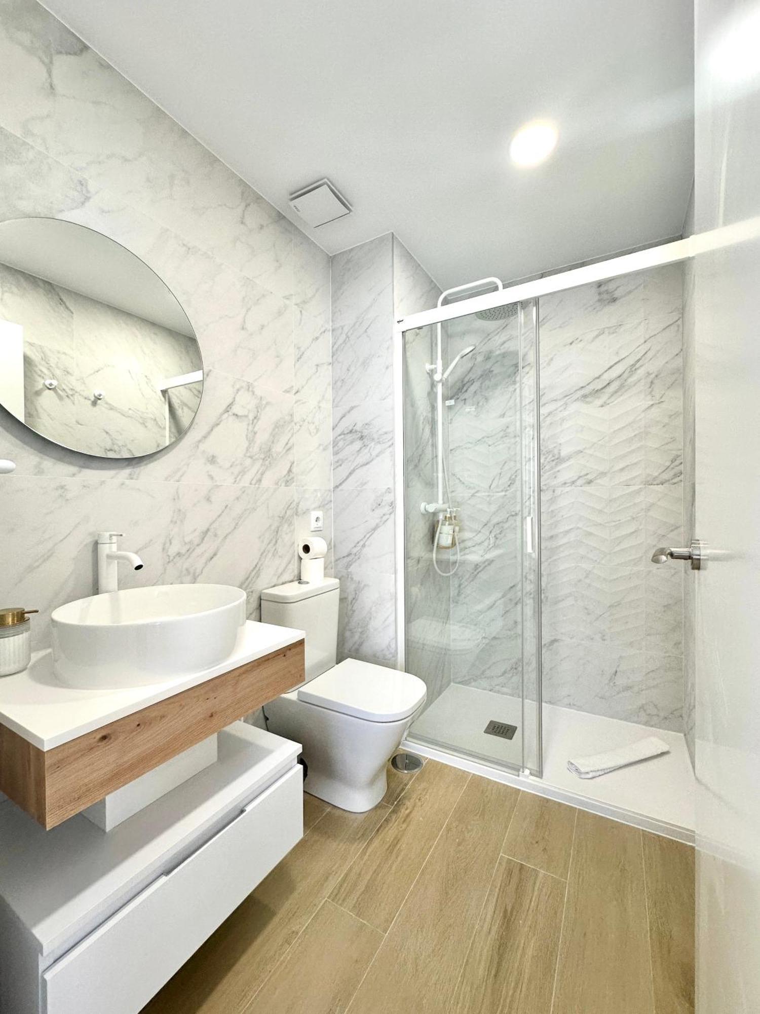 Andres Tamayo Av America Appartement